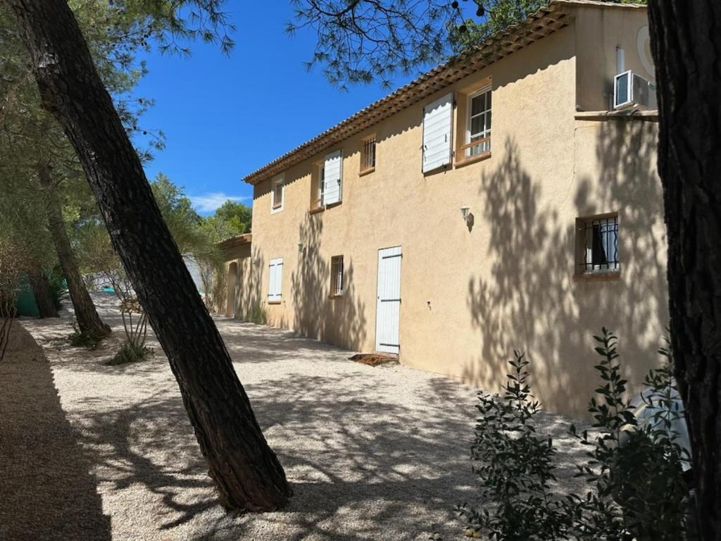 Villa Au Pied De La Sainte Victoire Puyloubier 외부 사진